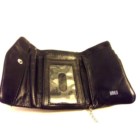 Hobo Small Wallet + Attached Keychain Black Leather - Picture 5 of 7